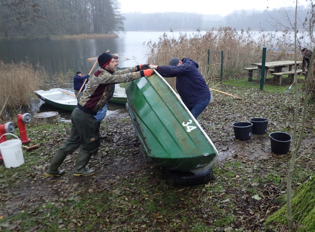 rausmitdemdreckwasser.jpg